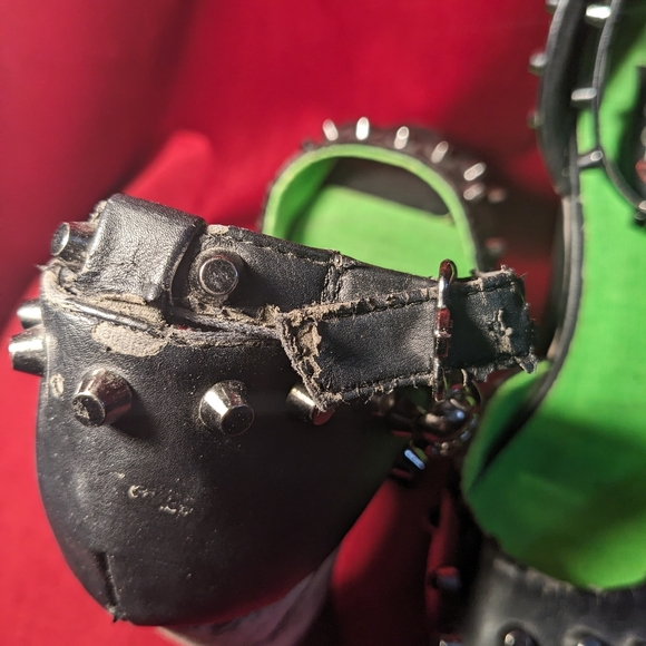 Iron Fist Loose Tooth studded chunky super platforms - size 8 - Picture 7 of 11